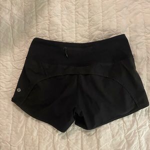 Lululemon Run Time Shorts, Size 4